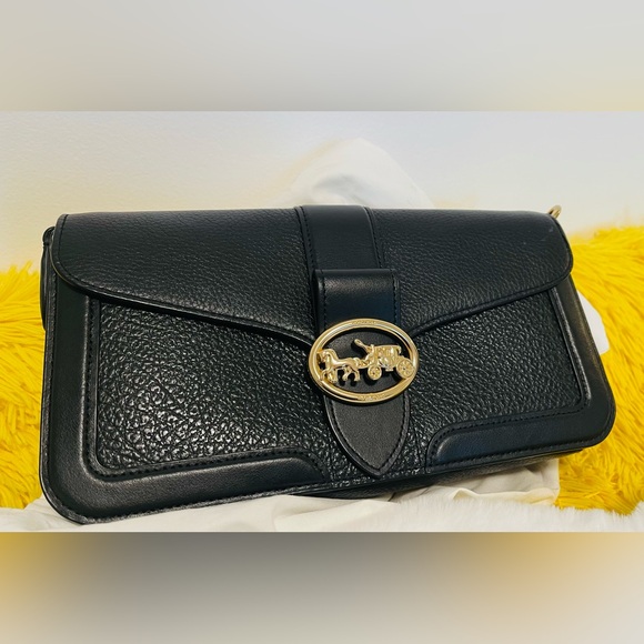 Coach Handbags - Coach Elegant Black Leather Women's Bag Crossbody